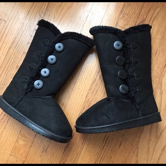 Shoes - NWOT Black Calf Fur Boots